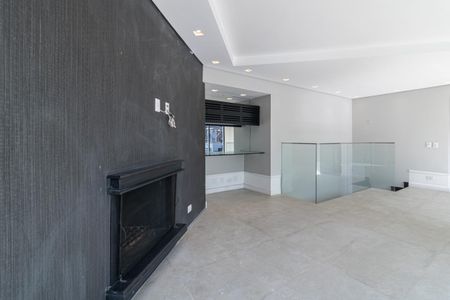 Apartamento à venda com 284m², 3 quartos e 3 vagas Apartamento à venda com 284m², 3 quartos e 3 vagasSala - Piso Superior