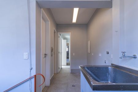 Apartamento à venda com 284m², 3 quartos e 3 vagas Apartamento à venda com 284m², 3 quartos e 3 vagasÁrea de Serviço