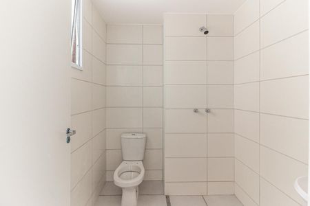 Apartamento para alugar com 49m², 2 quartos e sem vaga Apartamento para alugar com 49m², 2 quartos e sem vagaBanheiro