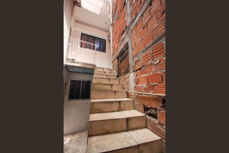 Casa à venda com 70m², 2 quartos e sem vagaEntrada