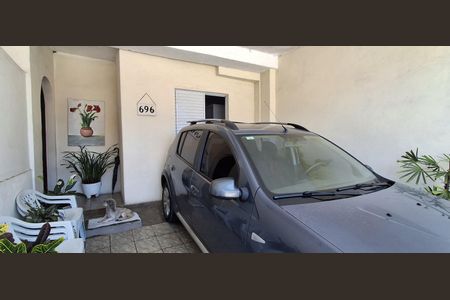 Casa à venda com 250m², 3 quartos e 2 vagas Casa à venda com 250m², 3 quartos e 2 vagasGaragem