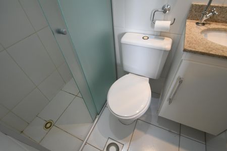 Apartamento à venda com 47m², 2 quartos e 1 vagaBanheiro Social