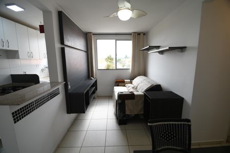 Sala de apartamento à venda com 2 quartos, 47m² em Vila 31 de Março, Campinas