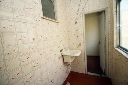 Apartamento para alugar com 100m², 2 quartos e 1 vagaÁrea de Serviço