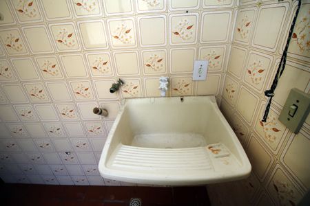 Apartamento para alugar com 100m², 2 quartos e 1 vagaÁrea de Serviço