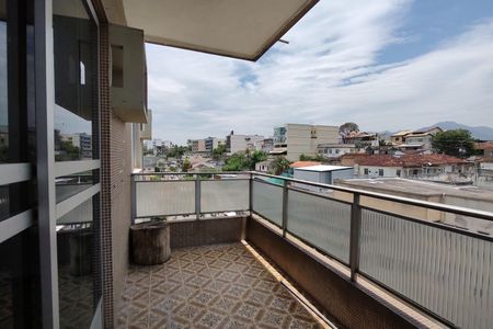 Apartamento à venda com 214m², 3 quartos e 1 vagaVaranda