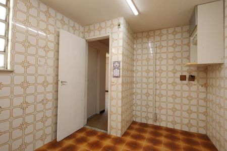 Apartamento à venda com 214m², 3 quartos e 1 vagaCozinha 