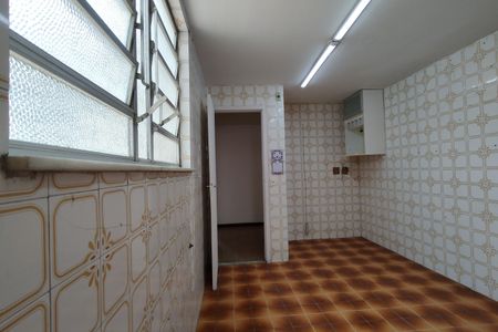 Apartamento à venda com 214m², 3 quartos e 1 vagaCozinha 