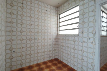 Apartamento à venda com 214m², 3 quartos e 1 vagaÁrea de Serviço