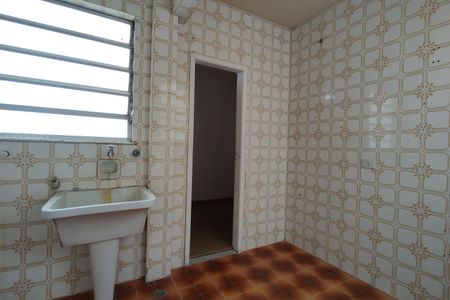 Apartamento à venda com 214m², 3 quartos e 1 vagaÁrea de Serviço