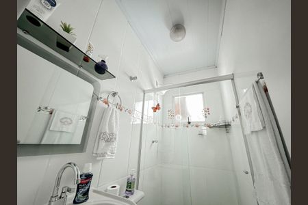 Casa à venda com 200m², 2 quartos e 4 vagas Casa à venda com 200m², 2 quartos e 4 vagasBanheiro