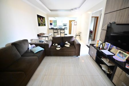 Casa para alugar com 3 quartos, 200m² em Residencial Center Ville, Goiânia