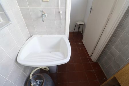 Apartamento para alugar com 85m², 3 quartos e 1 vagaÁrea de Serviço