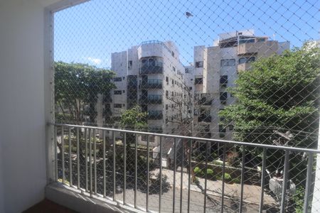 Apartamento para alugar com 85m², 3 quartos e 1 vagaVaranda