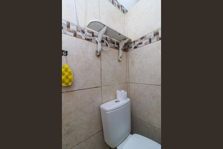 Banheiro de kitnet/studio para alugar com 1 quarto, 16m² em Vila Congonhas, São Paulo