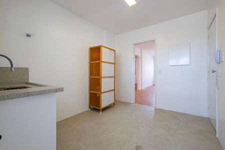 Apartamento à venda com 82m², 2 quartos e 1 vaga Apartamento à venda com 82m², 2 quartos e 1 vagaCozinha