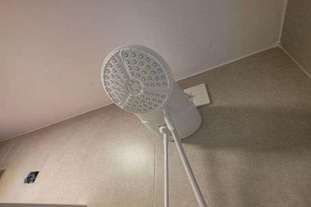 Apartamento à venda com 82m², 2 quartos e 1 vaga Apartamento à venda com 82m², 2 quartos e 1 vagaBanheiro Social