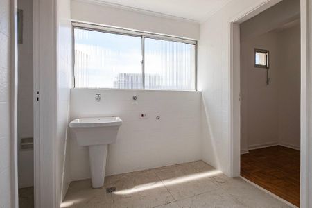 Apartamento à venda com 82m², 2 quartos e 1 vaga Apartamento à venda com 82m², 2 quartos e 1 vagaÁrea de Serviço