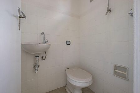 Apartamento à venda com 82m², 2 quartos e 1 vaga Apartamento à venda com 82m², 2 quartos e 1 vagaÁrea de Serviço - Banheiro