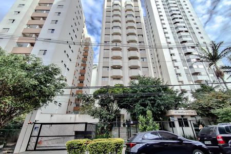 Apartamento à venda com 56m², 2 quartos e 1 vaga Apartamento à venda com 56m², 2 quartos e 1 vagaFachada com Plaquinha