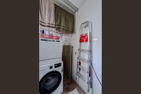 Apartamento à venda com 56m², 2 quartos e 1 vaga Apartamento à venda com 56m², 2 quartos e 1 vagaÁrea de Serviço