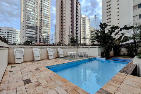 Apartamento à venda com 56m², 2 quartos e 1 vaga Apartamento à venda com 56m², 2 quartos e 1 vagaÁrea comum - Piscina