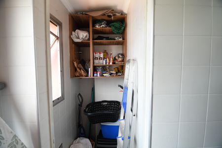 Apartamento para alugar com 55m², 1 quarto e 1 vagaÁrea de Serviço - Despensa