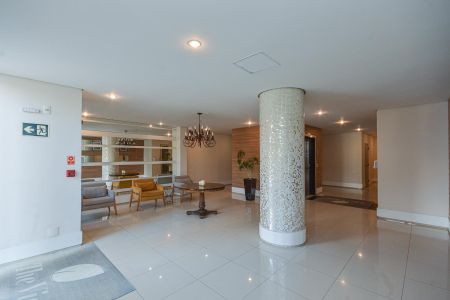 Apartamento para alugar com 82m², 2 quartos e 1 vagaHall social