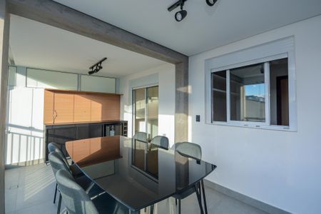 Apartamento para alugar com 82m², 2 quartos e 1 vagaCozinha e Área Gourmet