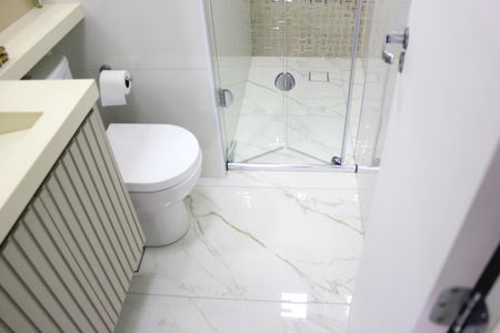Apartamento para alugar com 89m², 2 quartos e 2 vagasBanheiro social