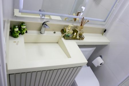 Apartamento para alugar com 89m², 2 quartos e 2 vagasBanheiro social