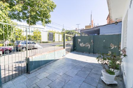 Casa à venda com 500m², 2 quartos e 2 vagas Casa à venda com 500m², 2 quartos e 2 vagasVista da Varanda