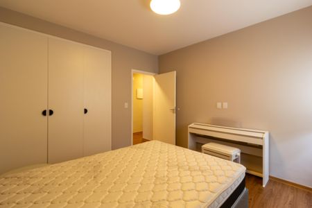 Quarto 2 de apartamento à venda com 3 quartos, 145m² em Jardim Paulista, São Paulo