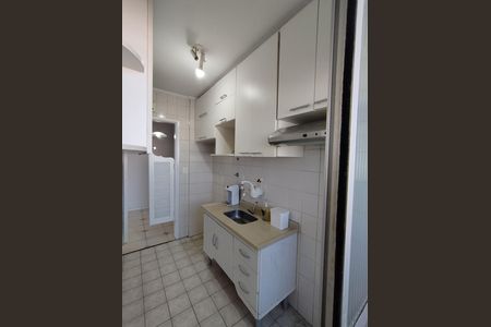 Apartamento para alugar com 59m², 2 quartos e 1 vaga Apartamento para alugar com 59m², 2 quartos e 1 vagaCozinha - Armários