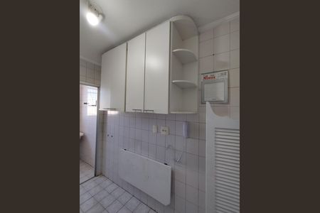 Apartamento para alugar com 59m², 2 quartos e 1 vaga Apartamento para alugar com 59m², 2 quartos e 1 vagaCozinha - Armários