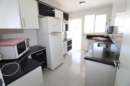 Apartamento para alugar com 120m², 3 quartos e 2 vagasCozinha