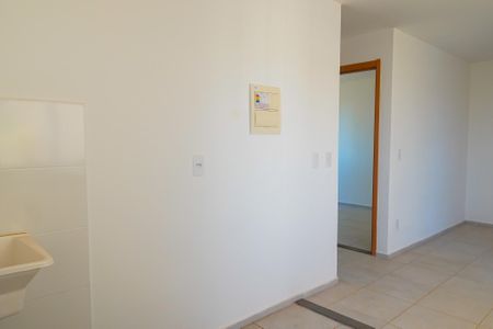 Apartamento para alugar com 2 quartos, 42m² em Residencial Alvaluz, Aparecida de Goiânia