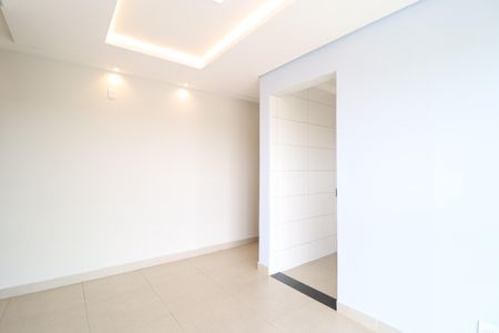 Apartamento para alugar com 56m², 2 quartos e 1 vagaSala