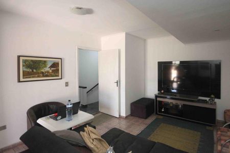 Casa à venda com 150m², 4 quartos e 2 vagas Casa à venda com 150m², 4 quartos e 2 vagasSala 02