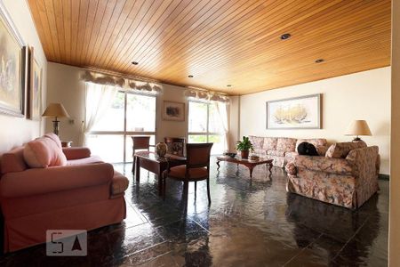 Apartamento para alugar com 45m², 1 quarto e 1 vagaSalão de Festas