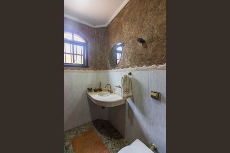 Casa à venda com 397m², 5 quartos e 4 vagasLavabo