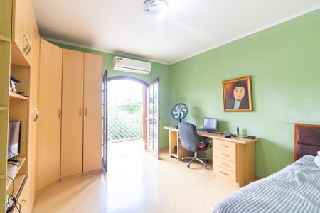 Casa à venda com 397m², 5 quartos e 4 vagasQuarto 3