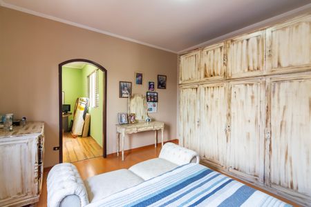 Casa à venda com 397m², 5 quartos e 4 vagasQuarto 6