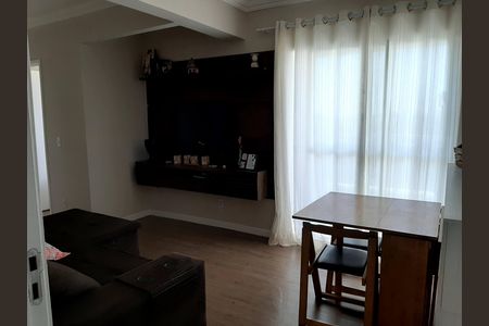 Sala de apartamento à venda com 2 quartos, 47m² em Padroeira, Osasco