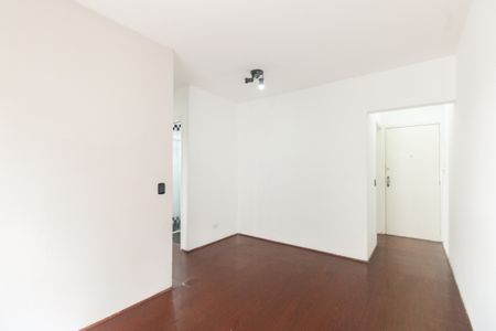 Apartamento à venda com 34m², 1 quarto e 1 vagaSala 
