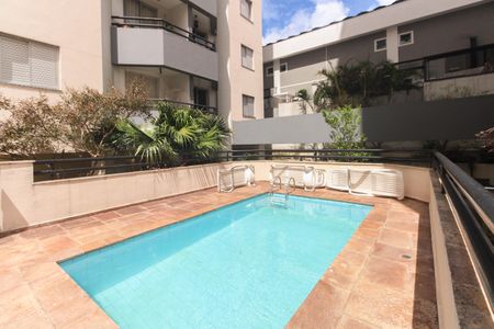 Apartamento à venda com 34m², 1 quarto e 1 vagaCondomínio - Piscina 