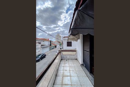 Casa à venda com 300m², 4 quartos e 4 vagas Casa à venda com 300m², 4 quartos e 4 vagasVaranda da Suíte