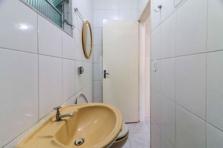 Casa para alugar com 75m², 2 quartos e 1 vagaBanheiro