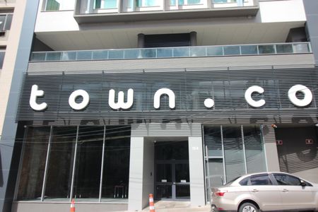 Studio para alugar com 30m², 1 quarto e sem vagaFachada e portaria