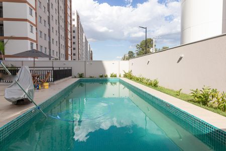Apartamento à venda com 35m², 2 quartos e sem vagaÁrea comum - Piscina